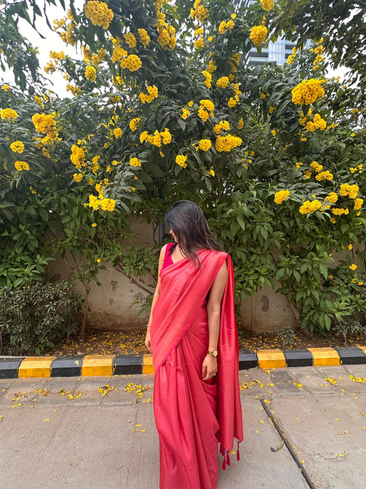 Bright crimson red saree with golden thread self work